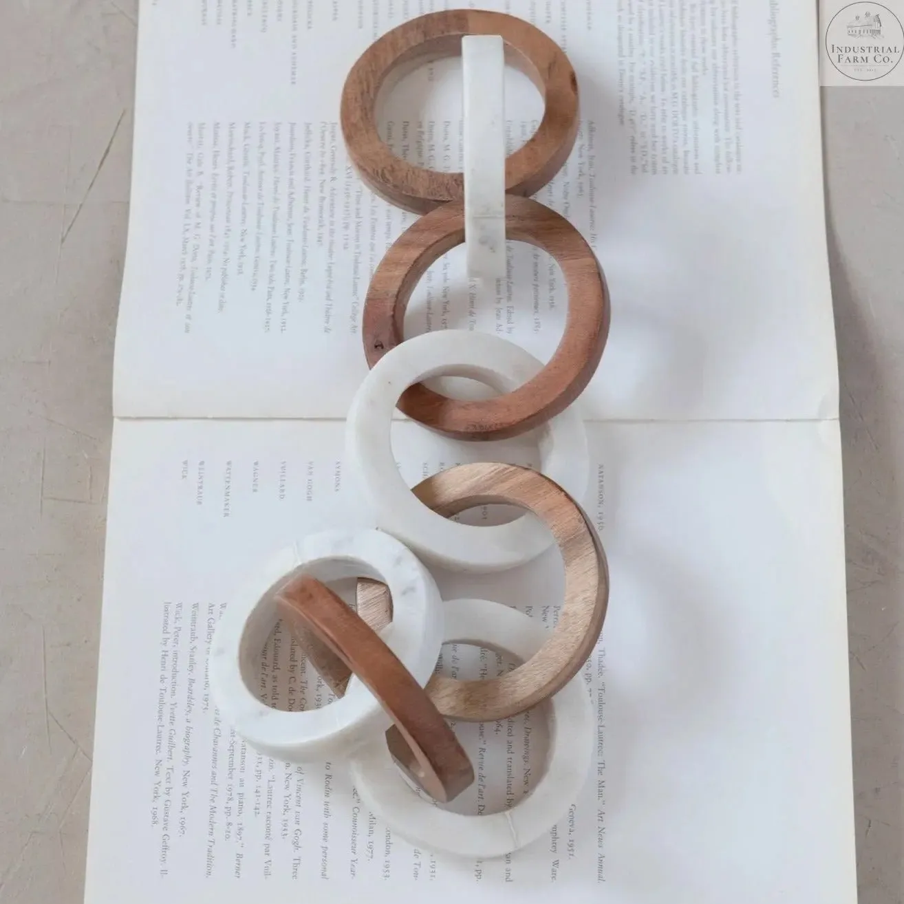 Acacia Wood and Marble Chain