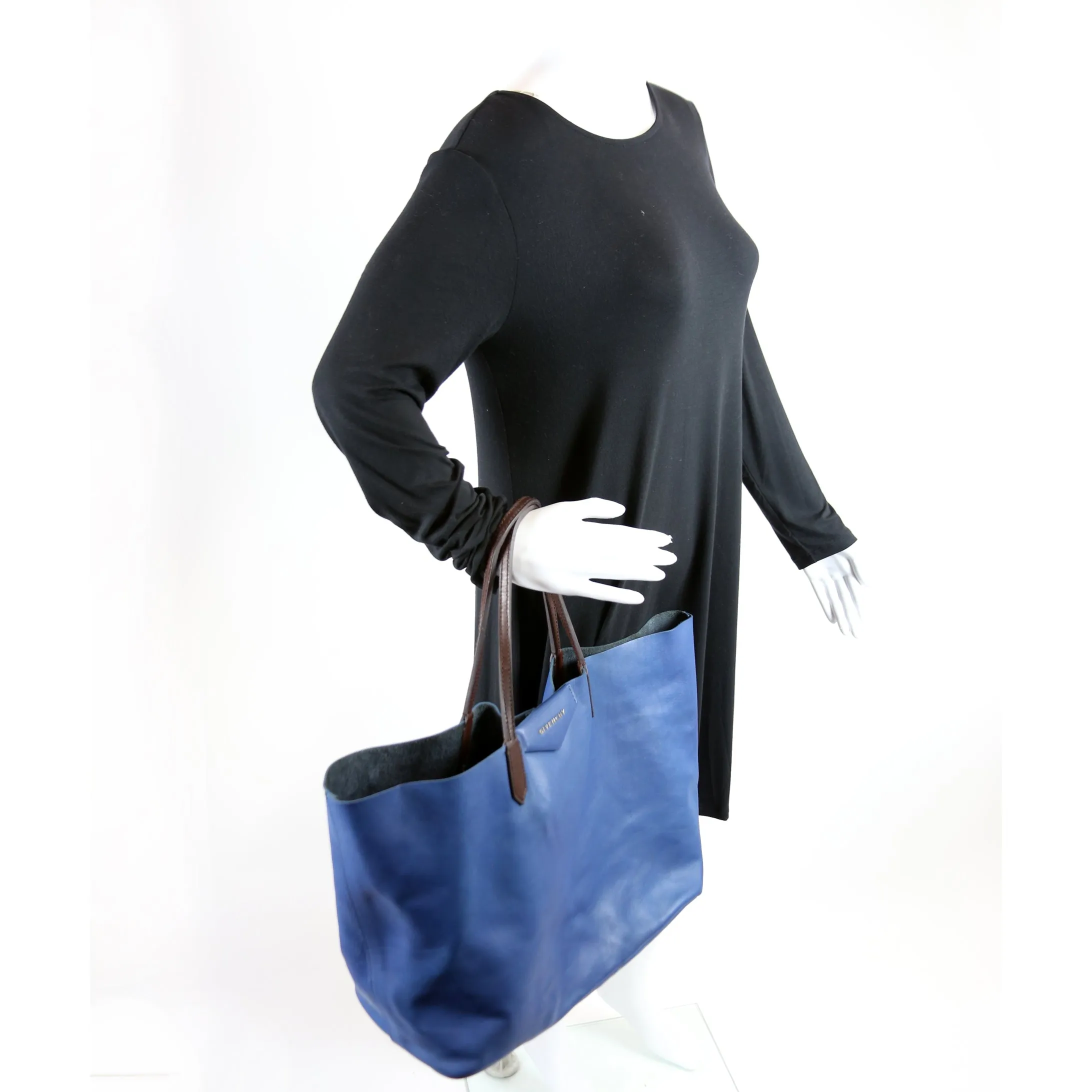 Antigona Shopping Tote