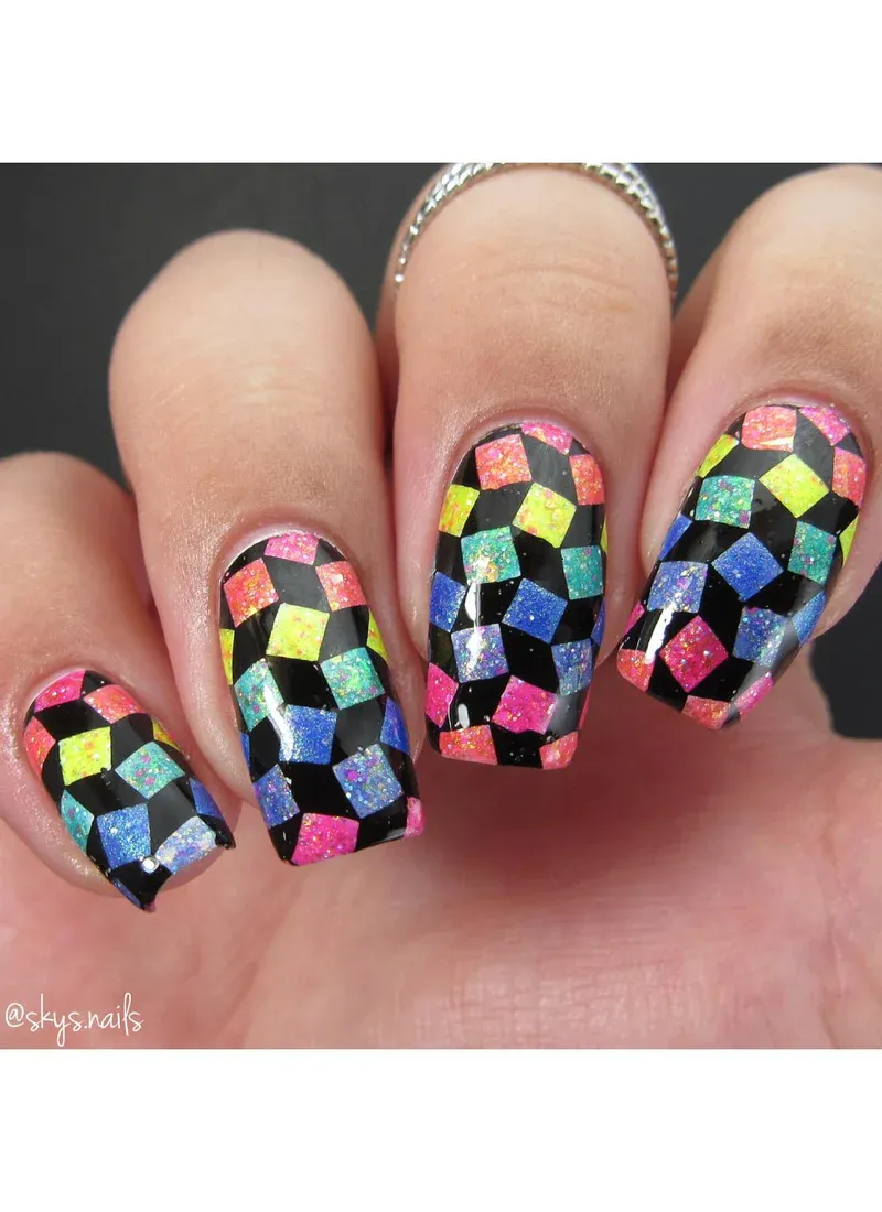 Be Bold - Uber Chic Stamping Plate