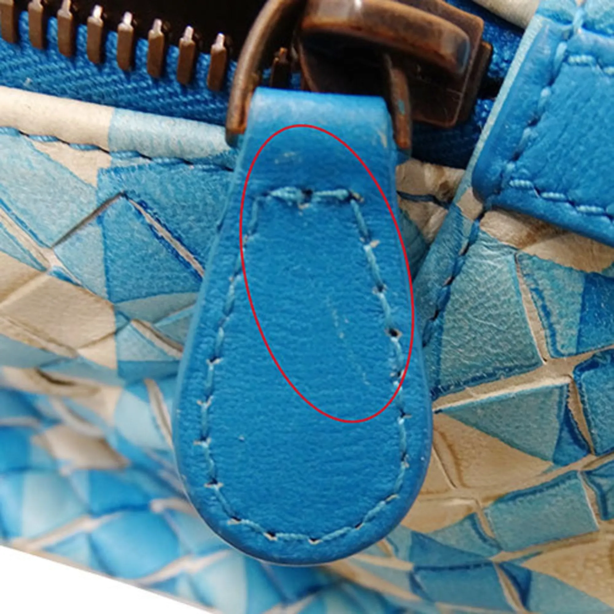 Bottega Veneta Intrecciato Blue Leather Bag