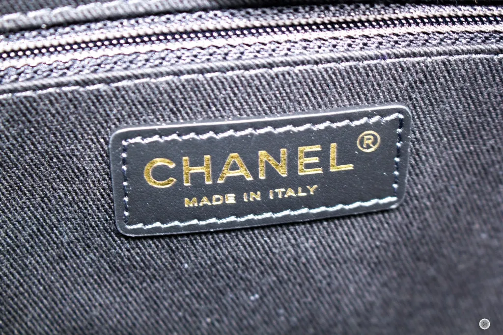 Chanel A67001 Y84118 Deauville Shopping Tote Black   94305 Fabric Tote Bag Pbhw