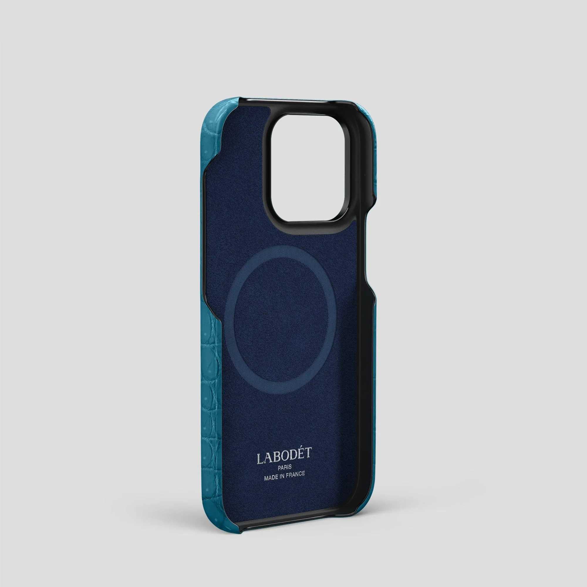 Classic Case with Carbon Skull For iPhone 13 Pro In Porosus Crocodile