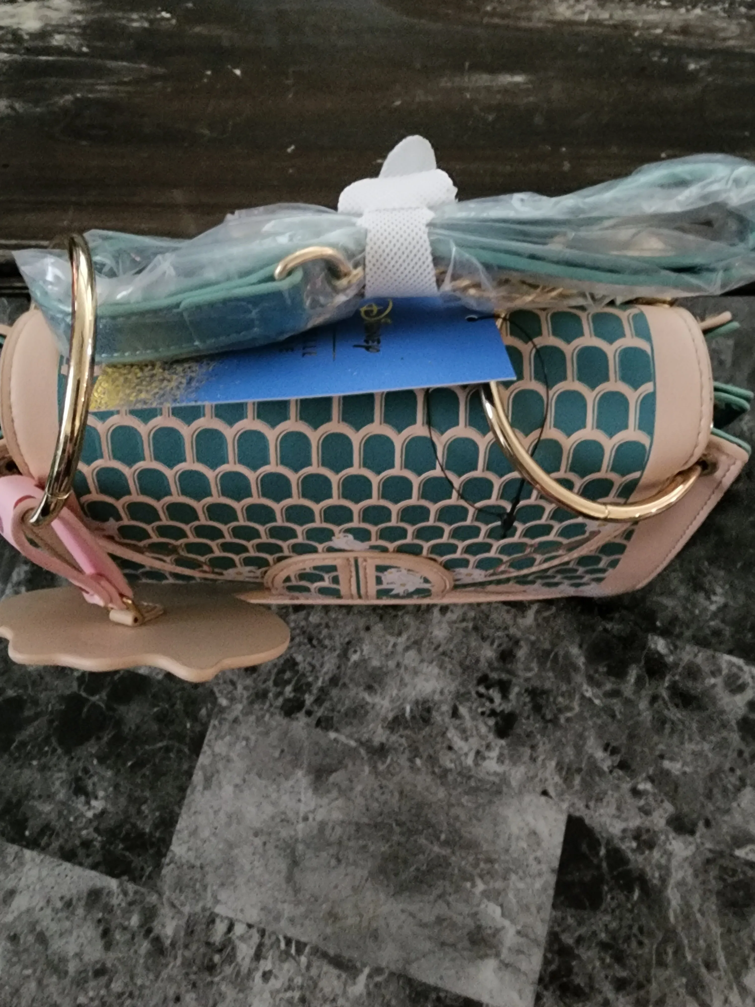 Danielle Nicole Jasmine Crossbody bag