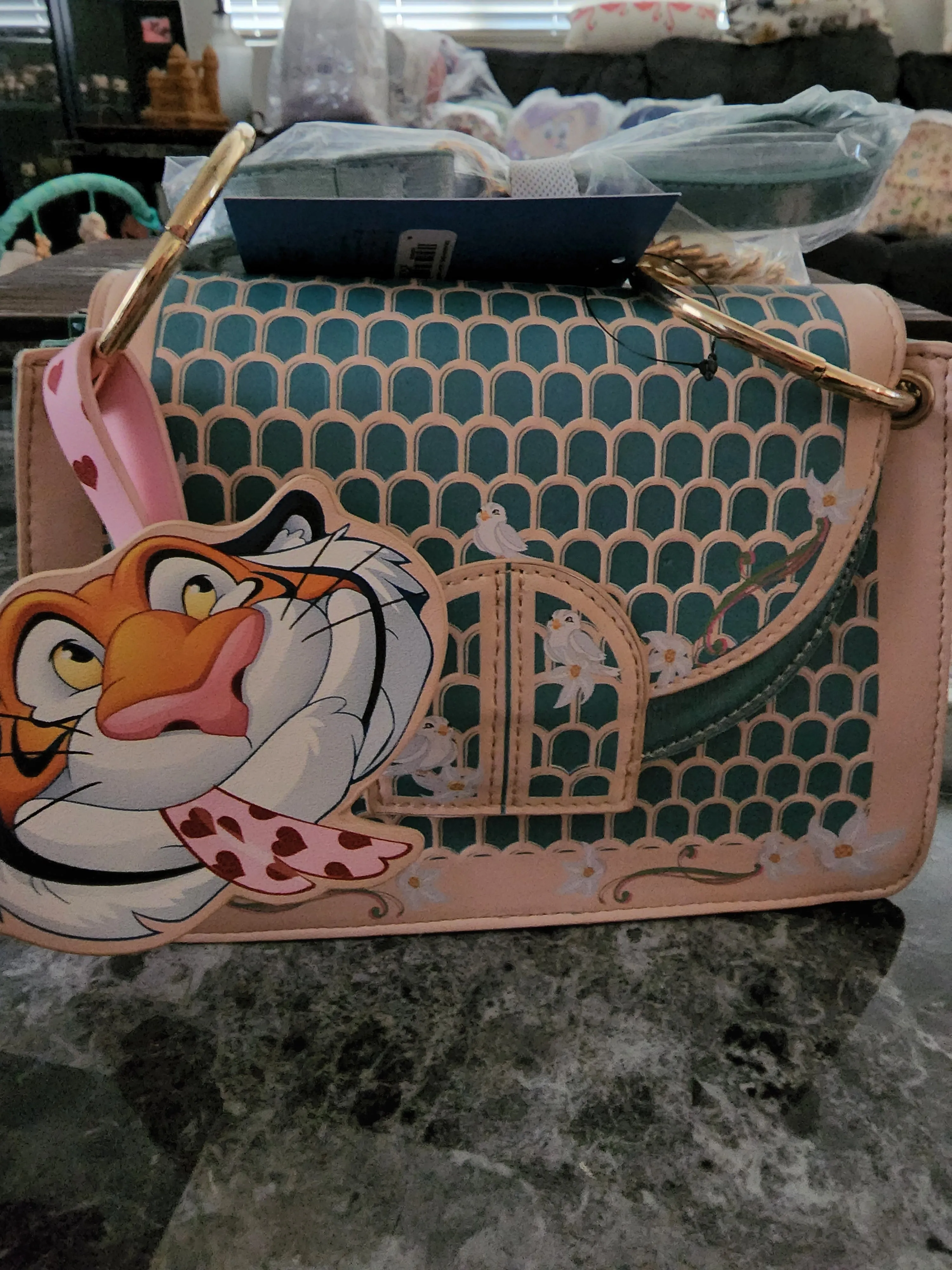 Danielle Nicole Jasmine Crossbody bag