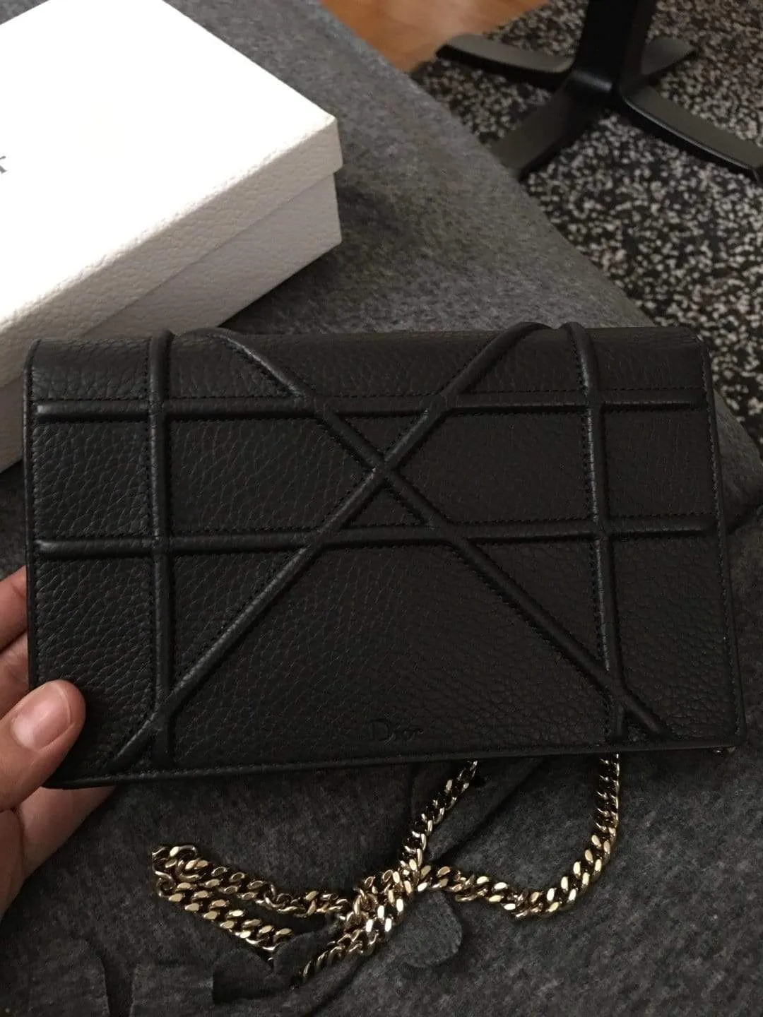 Diorama crossbody