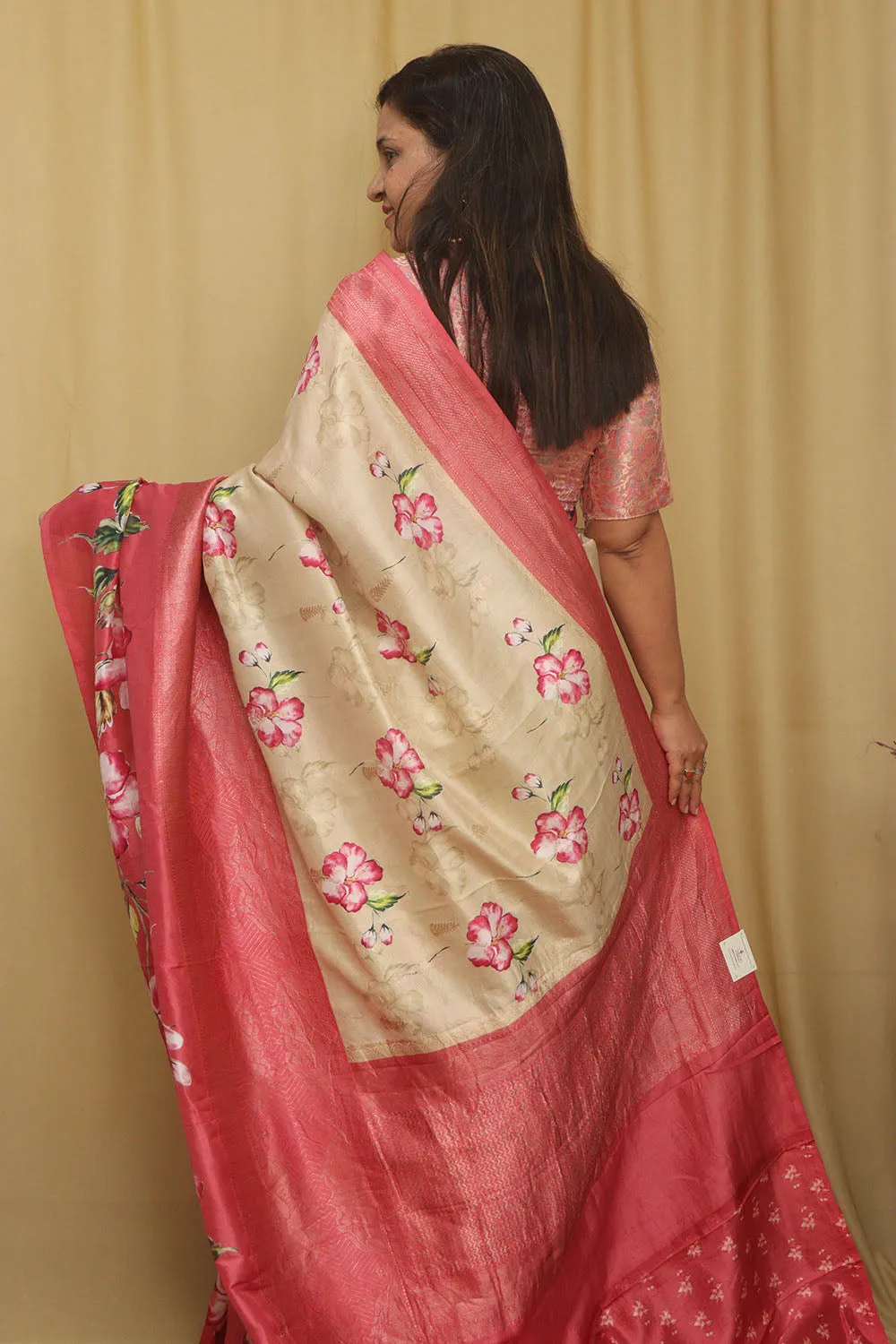 Exquisite Stunning Pastel Banarasi Digital Printed Tussar Silk Saree