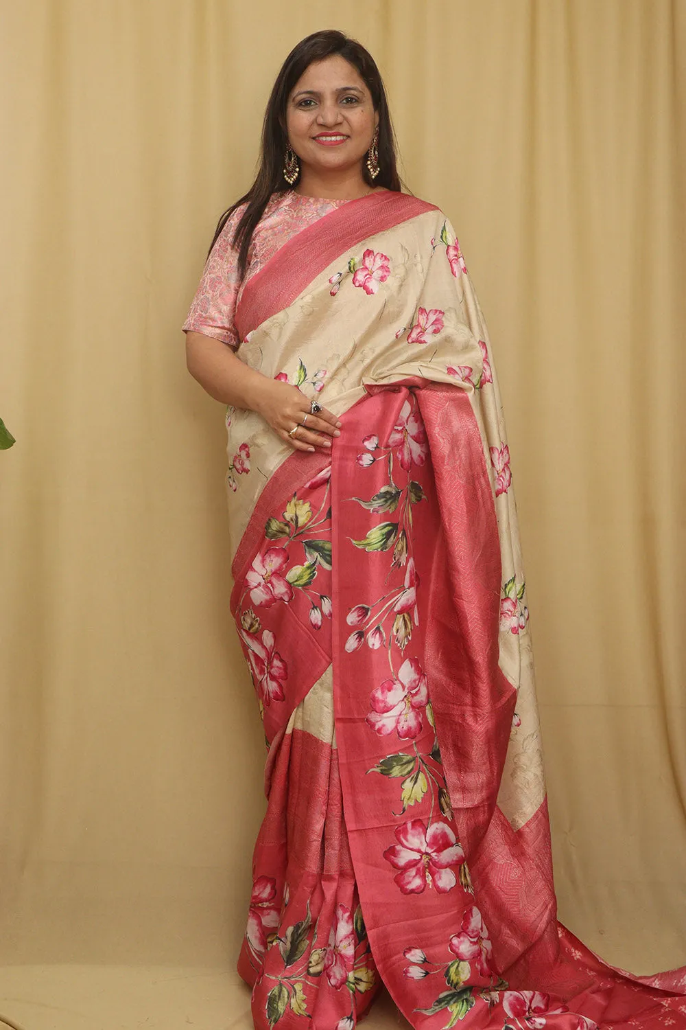 Exquisite Stunning Pastel Banarasi Digital Printed Tussar Silk Saree