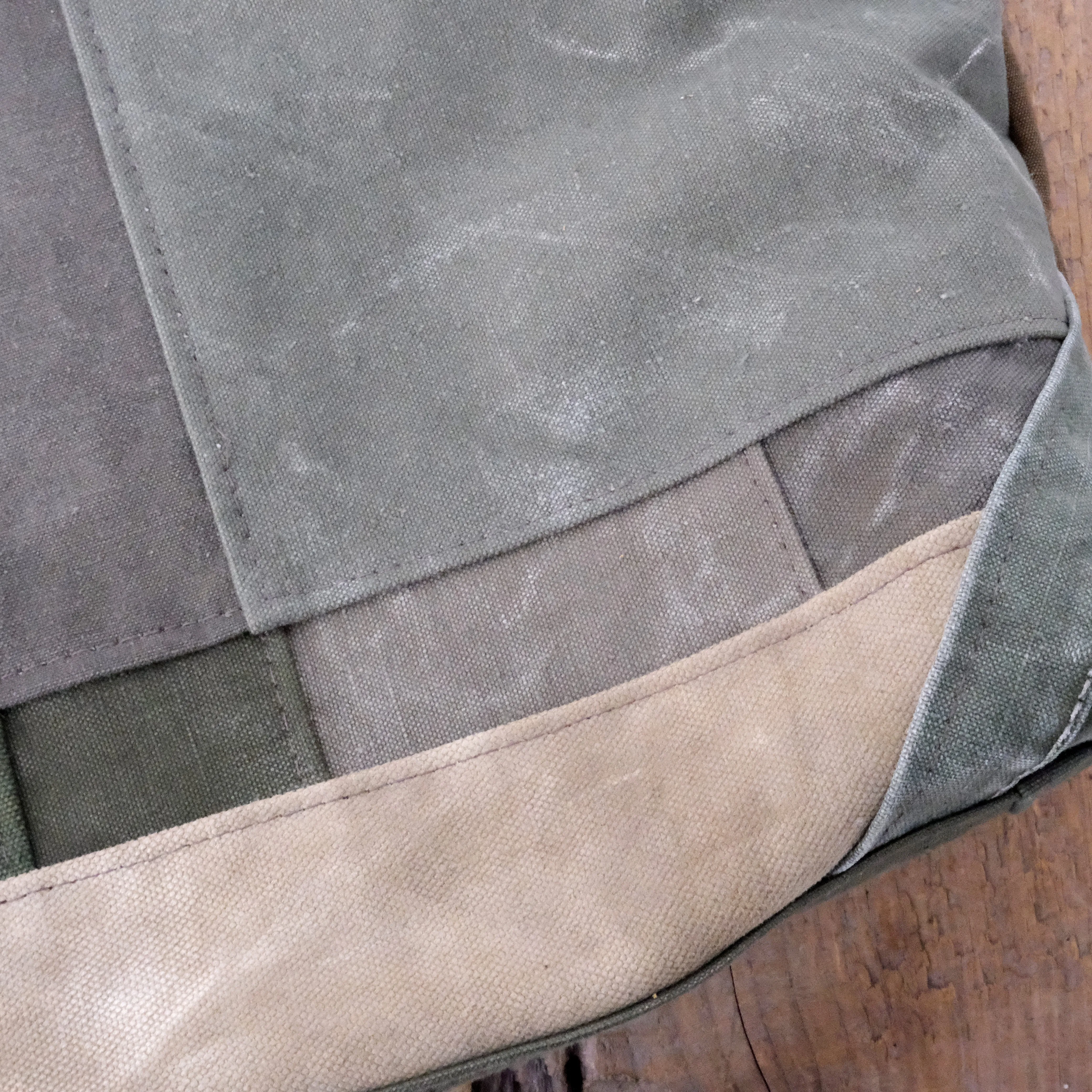 Military Tote No. 82