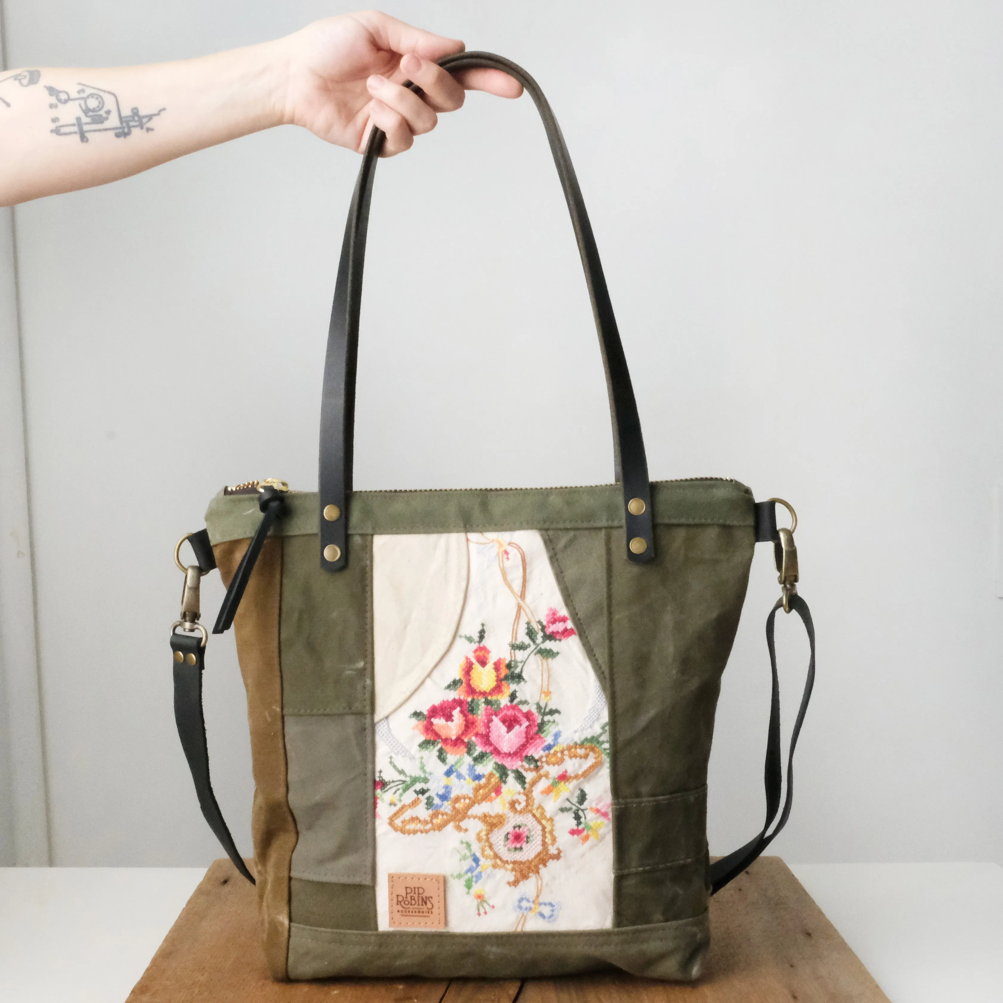 Military Tote No. 82