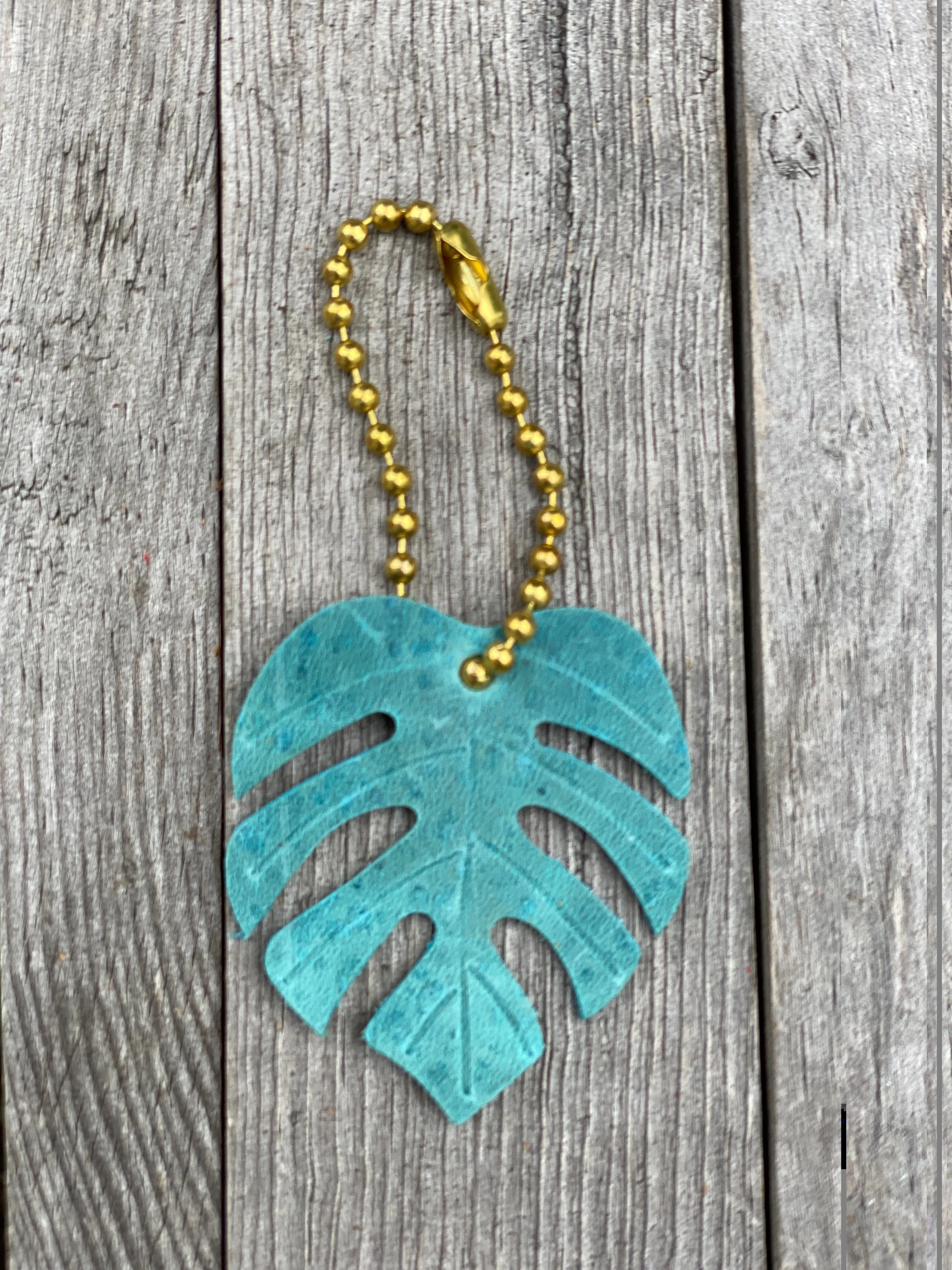 Monstera Leaf Leather Purse Bag Charm, Split Leaf Keyring Accessory, Ball Chain Zipper Pull