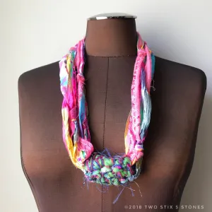 Multi-Colored Fiber Necklace w/Band