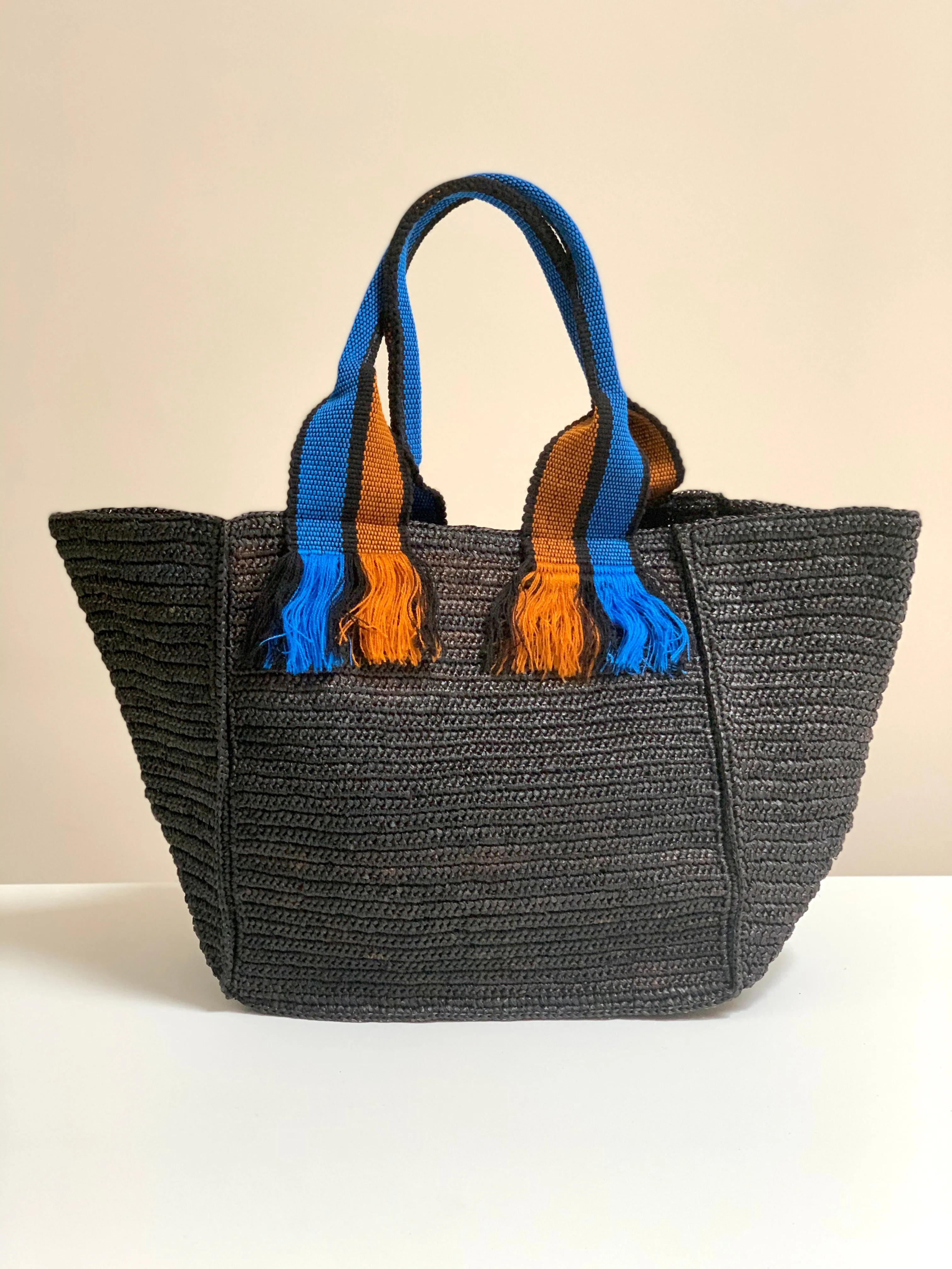 Raffia bag