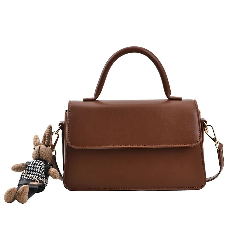 Retro small square bag ladies small handbag fashion classic leather messenger bag brown female bag send pendant
