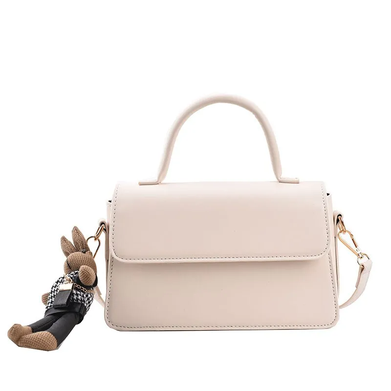 Retro small square bag ladies small handbag fashion classic leather messenger bag brown female bag send pendant