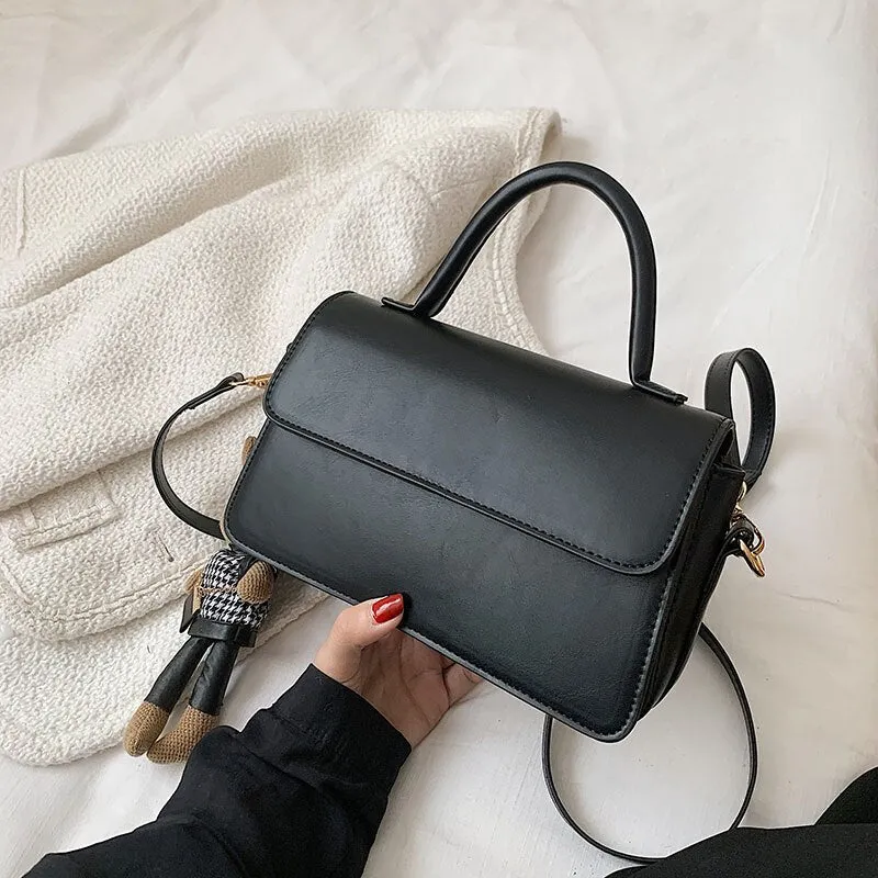Retro small square bag ladies small handbag fashion classic leather messenger bag brown female bag send pendant