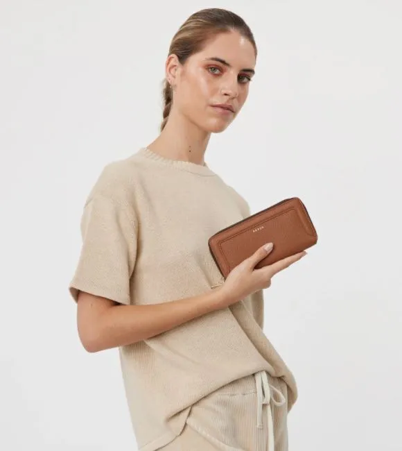 Saben Lyric Wallet