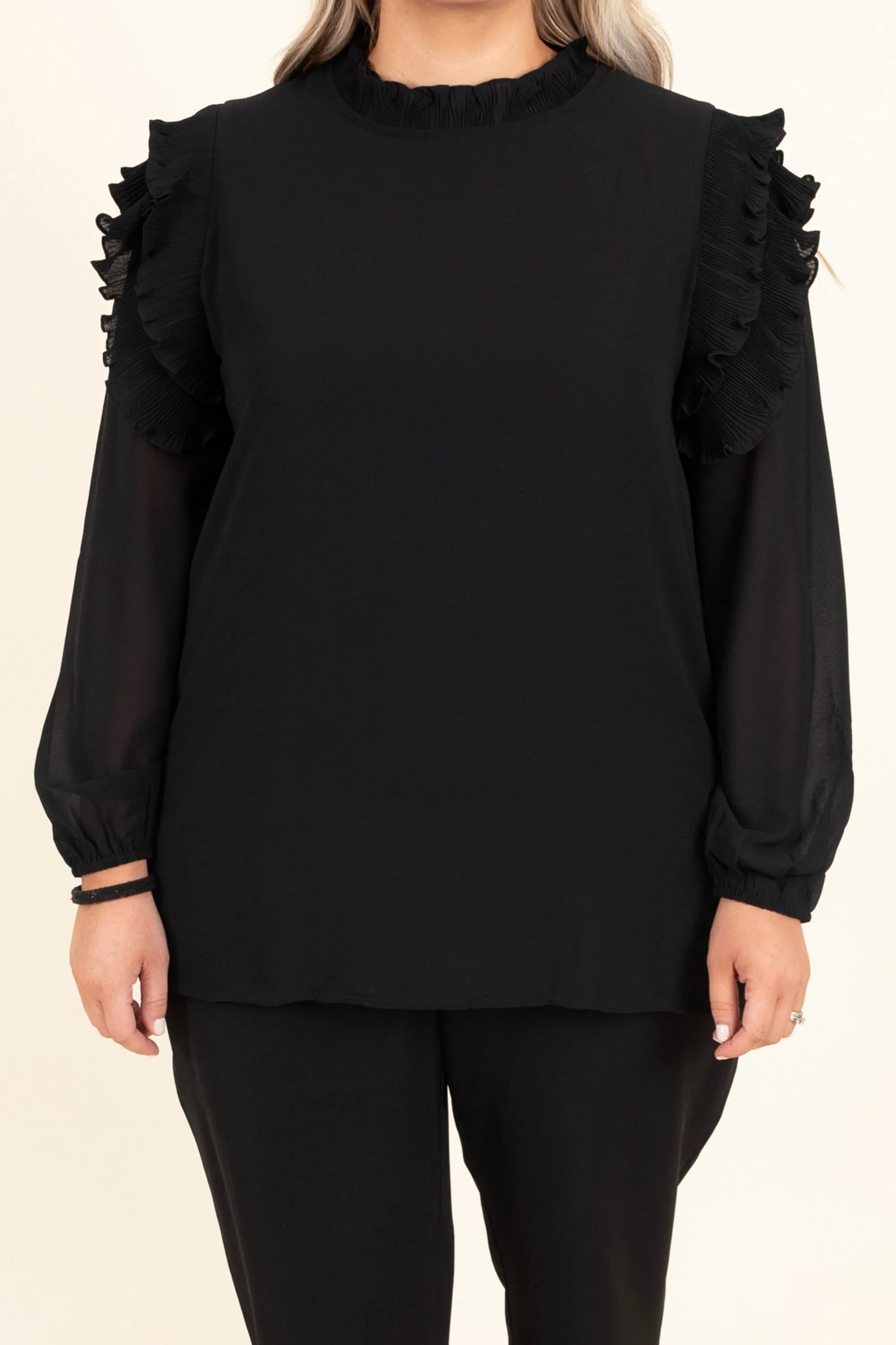 She's So Stunning Top, Black