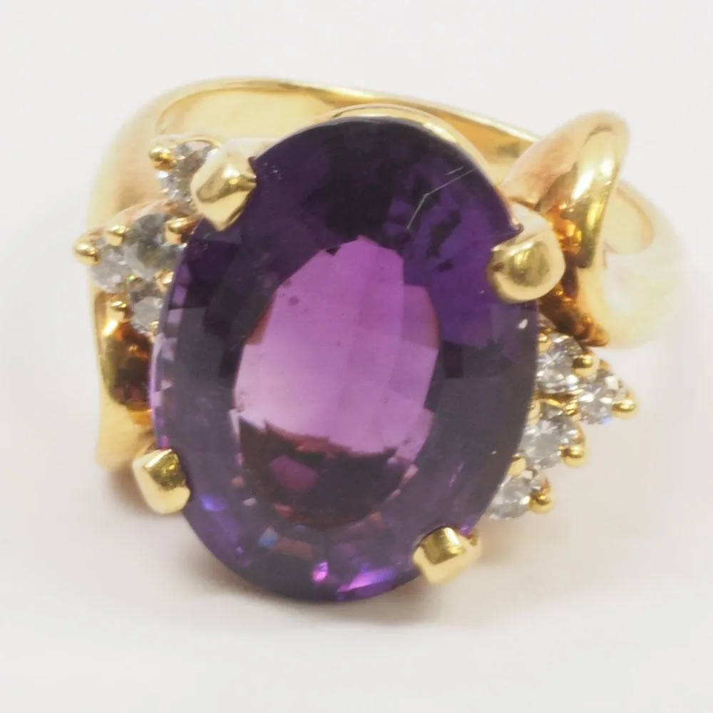 Stunning 18K Gold 9.8ct Amethyst Diamond Ring