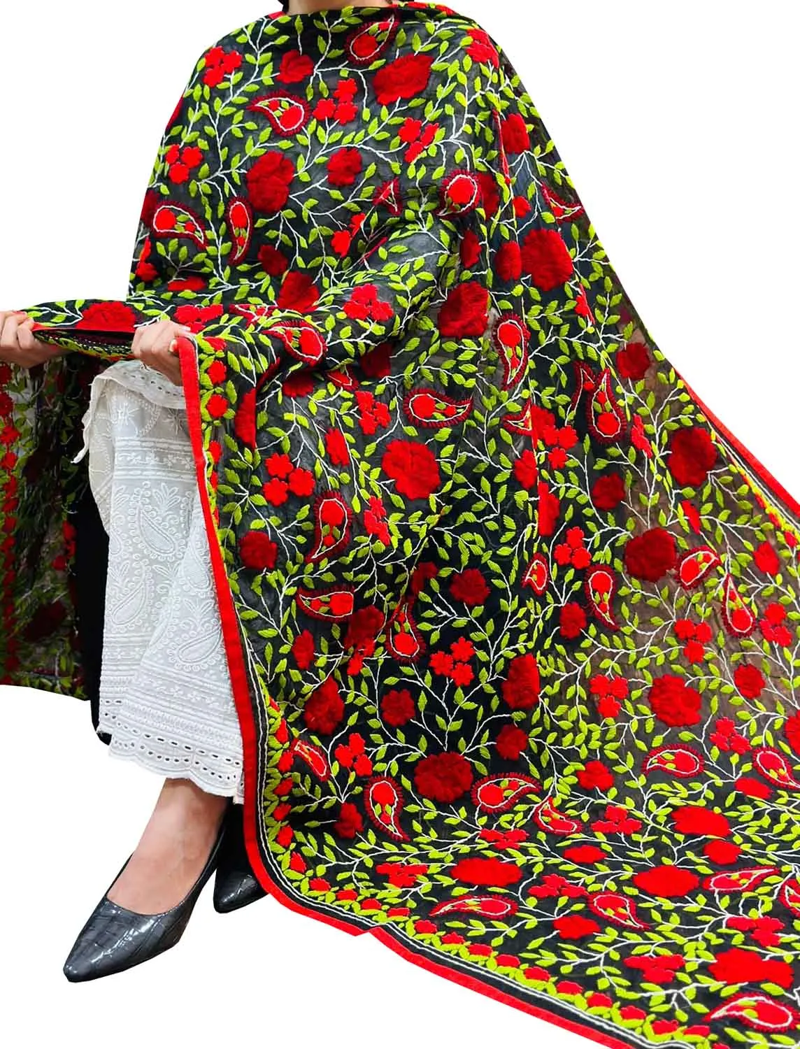 Stunning Black Phulkari Georgette Dupatta with Intricate Embroidery