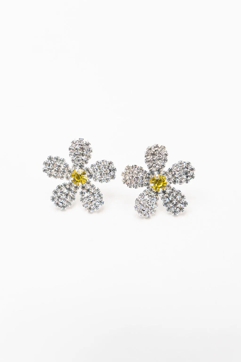 Stunning Flower Stud Earrings