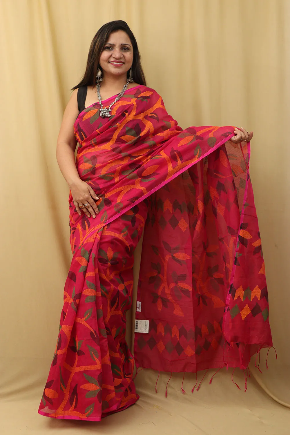 Stunning Pink Jamdani Print Tussar Silk Saree